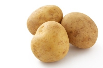 犬は『じゃがいも』を食べても大丈夫？与える際の絶対NG行為や注意点まで