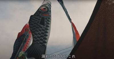 犬が『赤ちゃん用マット』に乗った結果…まさかの『自分のもの』と勘違いする様子が7万再生「可愛いｗ」「ねんねしてみたかったんだね」の声