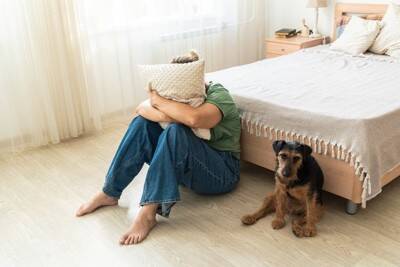 『飼い主のストレス』は犬に伝わるの？愛犬に与える悪影響や不安にさせないための配慮まで