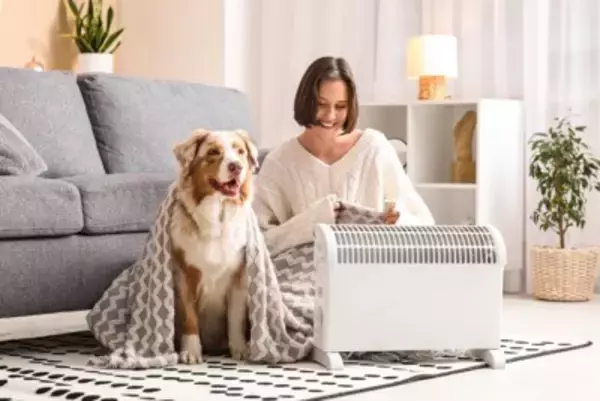 犬が死ぬかもしれない『暖房の使い方』６選　飼い主がやりがちな危険行為とは？