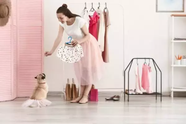 犬を『アクセサリーだと勘違いしている』飼い主の共通点5つ　主な特徴やタブー行為まで