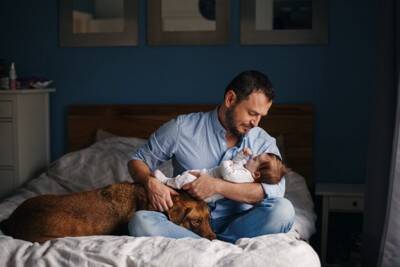 犬にも『赤ちゃんグッズ』を使っても大丈夫？代用できるベビー用品や安全に活用するコツまで