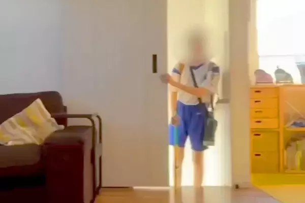 『毎日家に帰ったら、犬がいたらいいな』と言っていた娘→内緒で飼った結果…帰宅後の『最高すぎる反応』に絶賛「愛いっぱい」「もらい泣きした」