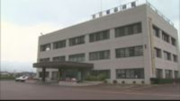 車のそばで出血して倒れていた男性が死亡、事件事故両面で捜査（山形・白鷹町）