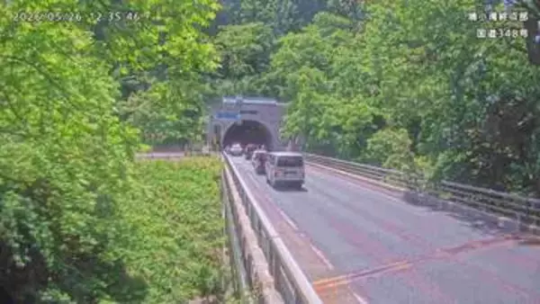 国道トンネル内で車同士が正面衝突　1人が意識もうろうの状態で会話できず　山形・上山市