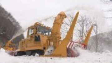 「連休前には開通させて多くのお客様に来てほしい」西吾妻スカイバレー除雪急ピッチ 暖冬で積雪半分