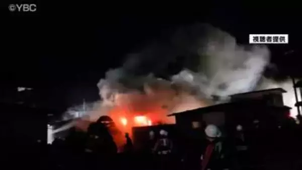 「花火が上がったような爆発音が…」　住宅密集地であわせて３棟焼ける火事　小屋には農機具など保管　寒河江市