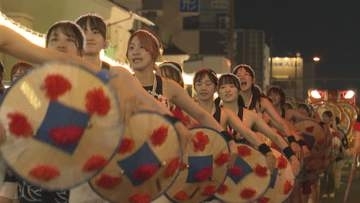 やっしょまかしょ響く 山形花笠まつり開幕 演奏解禁と新表彰制度で盛り上がり