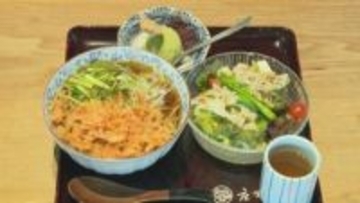 女性にそばの魅力を伝える女子蕎麦企画が28日開始　山形市で試食会が開かれ季節のそばを楽しむ