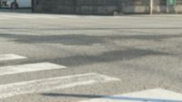 2人が乗っていた原付バイクと乗用車が衝突　男子高校生が死亡　ヘルメットは着用　バイクの運転手を確認中