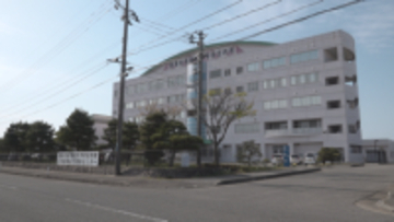 男子学生を壁に押し付ける体罰 県立産業技術短大庄内校の50代男性教員を認定 学生の報告で発覚