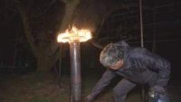 氷点下の冷え込みでサクランボ生産者が深夜の防霜対策　中東情勢緊迫で燃料費高騰