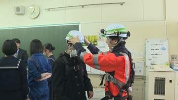 「好きと得意を見つけるのが第一歩」山形県内企業6社が中学2年生に出前授業