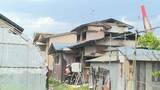 「昼火事で木造住宅1棟焼ける 住人は外出中で無事 爆発音も 東根市の住宅街」の画像1
