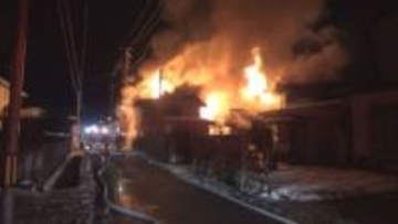 米沢市の住宅密集地で発生した火事　被害は建物6棟に　出火原因は依然不明