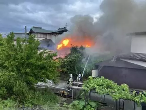 山形市で未明に住宅火災　午前6時40分すぎに鎮火　けが人の情報なし