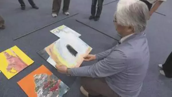 子どもたちの豊かな感性が光る作品を選出する山形県こども絵画展の最終審査が山形美術館で開催