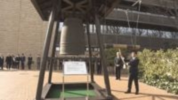 東日本大震災から15年　山形市の文翔館で復興への祈りを込めたキャンドルナイト　山形市役所では発生時間帯に合わせて黙とう