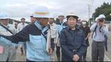 「復旧直後に再び被災 4年前の豪雨被害から復旧した護岸が崩落 飯豊町で知事視察」の画像1