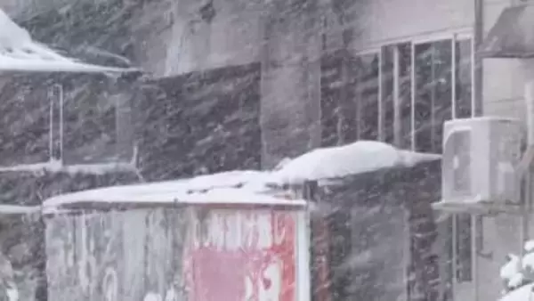 フロント付近が火元か　入浴施設が火事で半焼し2人搬送　出火当時は営業時間外で無人　山形・米沢市