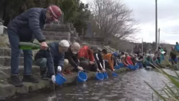 目標の10分の1に落ち込んだサケ遡上数　遊佐町で稚魚放流始まり子どもたちが未来の川に思い託す