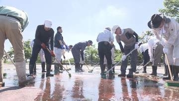 開園まであと1週間 川西ダリヤ園で住民らが清掃活動 650品種10万本のダリアが来場者迎える