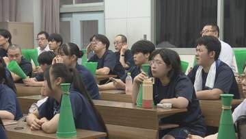 あと一歩届かず 鶴岡東が東海大甲府に5対2で敗戦 一時1点差に迫るも甲子園初戦突破ならず