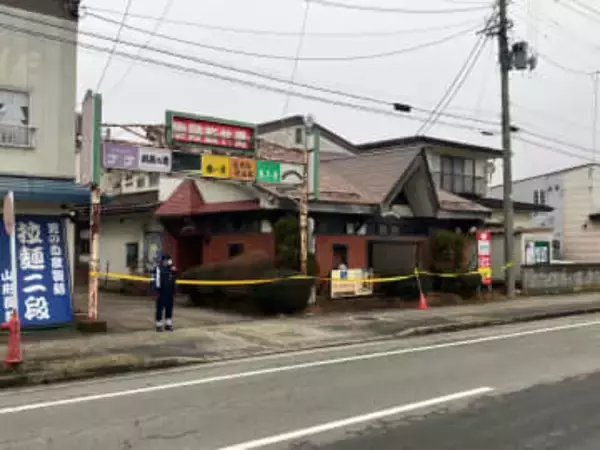 【続報】山形・長井市できょう発生の強盗事件　犯人は黒っぽいフード付きジャンパーに白マスク