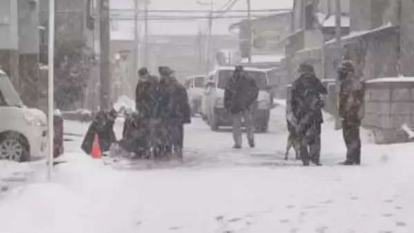 自分で首や手首に切り傷つけ虚偽通報　逮捕された米沢の理学療法士に金銭トラブルの情報も