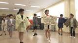 「小学生がクラブ活動で地元の民謡での踊りに挑戦　初めて男子児童３人が参加　山形県庄内町」の画像1