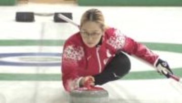 カーリング小穴桃里選手（甲府出身）黒星スタート ミラノ・コルティナ五輪最終予選ミックスダブルス 山梨