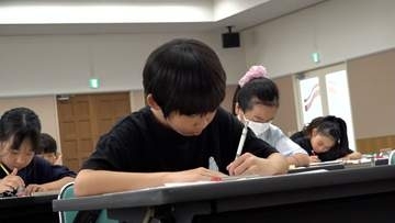 早さと正確さ競う！全国あんざんコンクール県大会 頭の中にそろばん浮かべ計算 山梨
