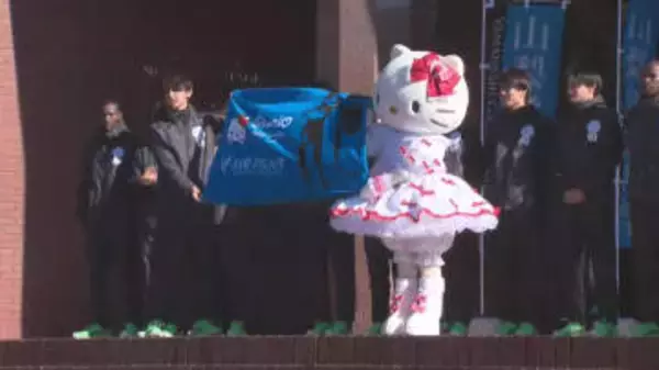 【箱根駅伝】ハローキティも激励 「シード権獲得が目標」 山梨学院大が公開練習・壮行会 山梨