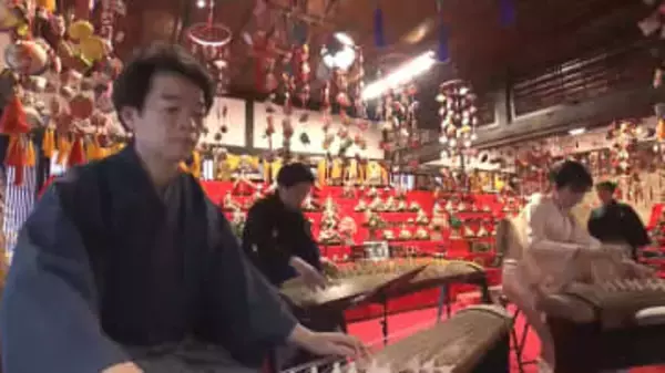 「懐かしい気持ちに」 ひな飾りと桃の花まつり始まる 一足早く春の風情 山梨・甲州市