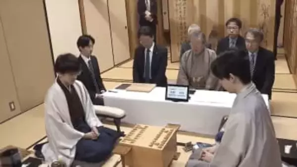 藤井七冠が「王座」失い「六冠」に 伊藤叡王が初の「二冠」 “因縁の地”で熱戦 山梨・甲府市