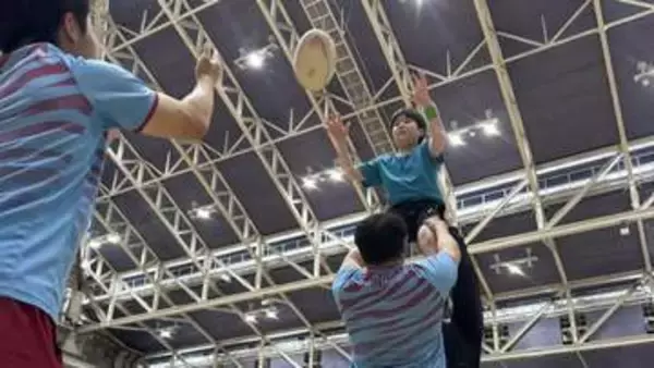 「またやってみたい」競技の枠を超え スポーツ少年団の選手たちが交流 約100人が汗を流す 山梨