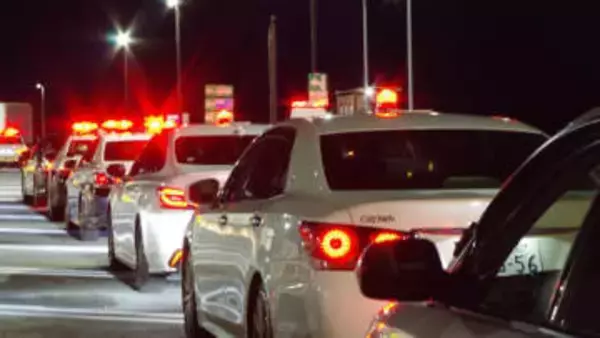 年末の中央道 暴走族対策で24件摘発 車やバイクの違法改造など SNSで集まる山梨