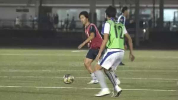 「バーティカルに」山梨学院 29日に京都橘と初戦 縦への攻撃意識で"4つ目の星"を 全国高校サッカー選手権