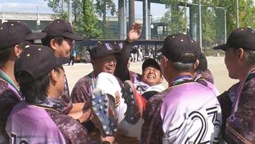 甲府市Aが4年ぶり優勝 決勝で計30得点の乱打戦を制す 市町村対抗壮年ソフトボール 山梨
