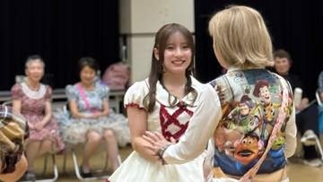 「健康と若さを」 ダンスで心を通わせ合う 華やかな衣装で生涯スポーツを ウエイト元全国高校王者がリポート 山梨