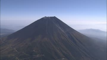 富士山8合目で75歳男性死亡 山小屋のトイレで倒れる 山梨側で開山後 2人目の死者 山梨県