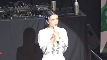 柴咲コウさん「美しい地球を未来に」河口湖でサステナビューティーフェスが開幕 山梨