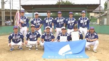 笛吹Aが初の栄冠 決勝で逆転勝利 終盤に2者連続適時打 市町村対抗一般男子ソフトボール 山梨