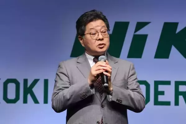 「ヒロミ「職人さんたちがやりたいと思える業界になってほしい」　日々奮闘する“職人さんを表彰するアワード”「第2回 HiKOKI BUILDER’S SPIRIT AWARD」授賞式」の画像