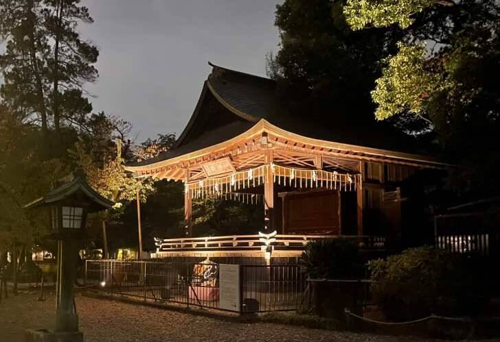 重要文化財「上野東照宮」、幻想的な秋のライトアップ「夢叶う光の夜」10月25日より開催！期間限定の御守や御朱印も登場