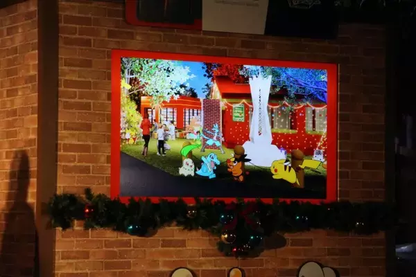 「横浜赤レンガに“ポケモンの冬”が出現！ピカチュウが灯すホリデー体験『Pokémon Happy Holidays』」の画像