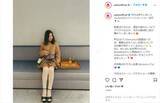 「紗栄子、ミニスカ＆ニーハイソックスでスタイル抜群な秋服コーデを公開！」の画像1