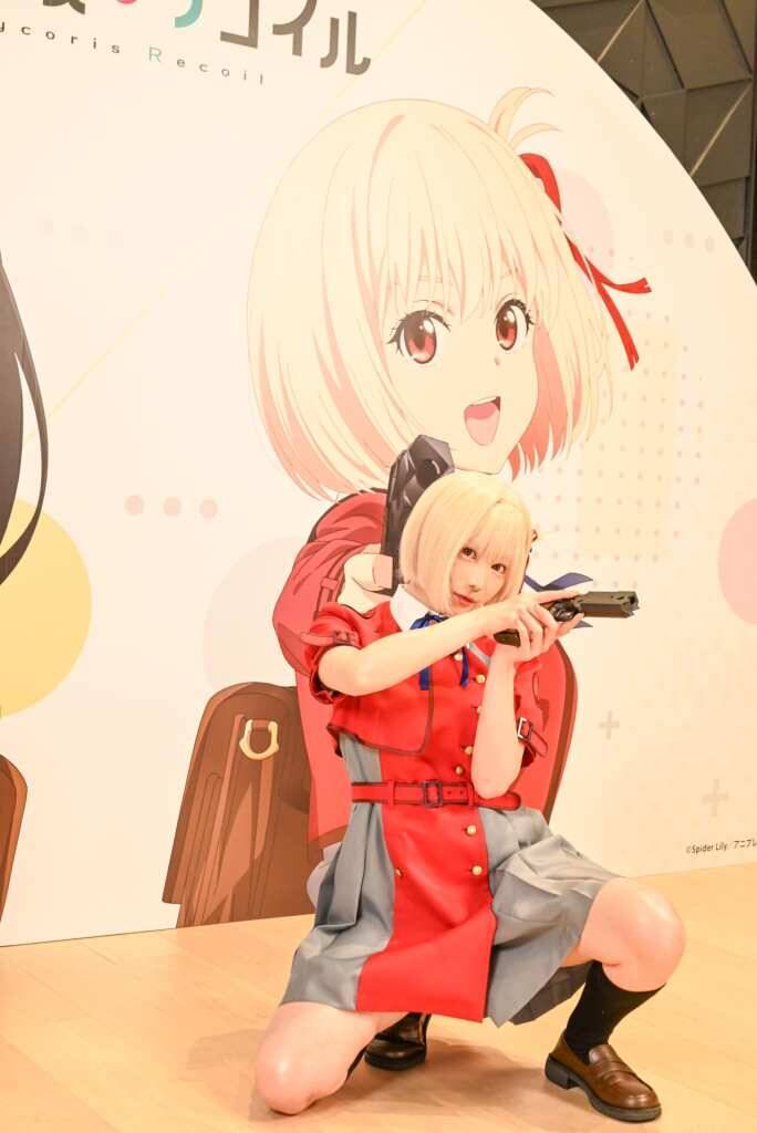 伊織もえ・篠崎こころがコスプレ姿で登場！「eリコリス・リコイル」プレミアファン試打会が開催