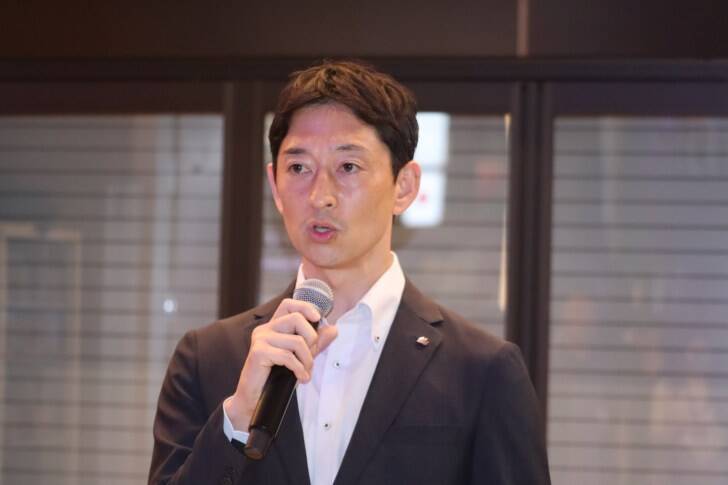 マウントレーニア×新潮文庫『本パ』開幕、崎山蒼志によるスペシャルライブも