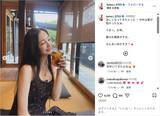 「板野友美、キャミソール姿の肌見せショット公開！「表情がいい」「可愛さ全開」」の画像1
